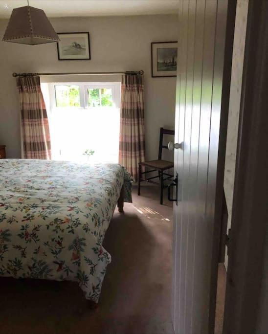 Lovely Cornish Cottage In Small Village Setting Saint Hilary  Eksteriør billede