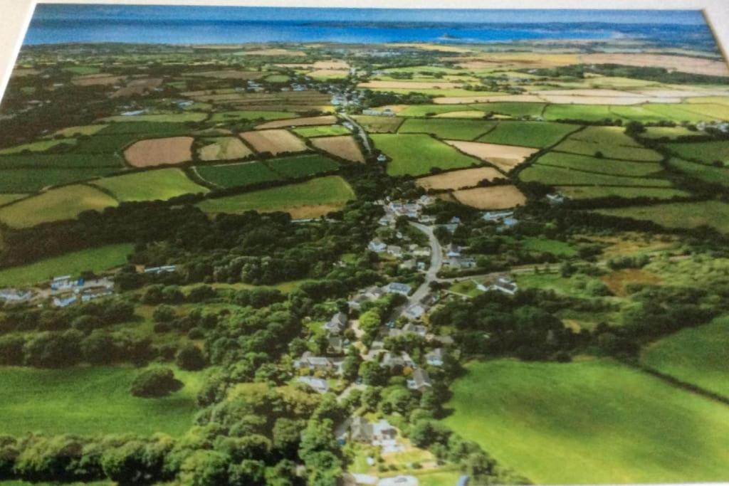 Lovely Cornish Cottage In Small Village Setting Saint Hilary  Eksteriør billede