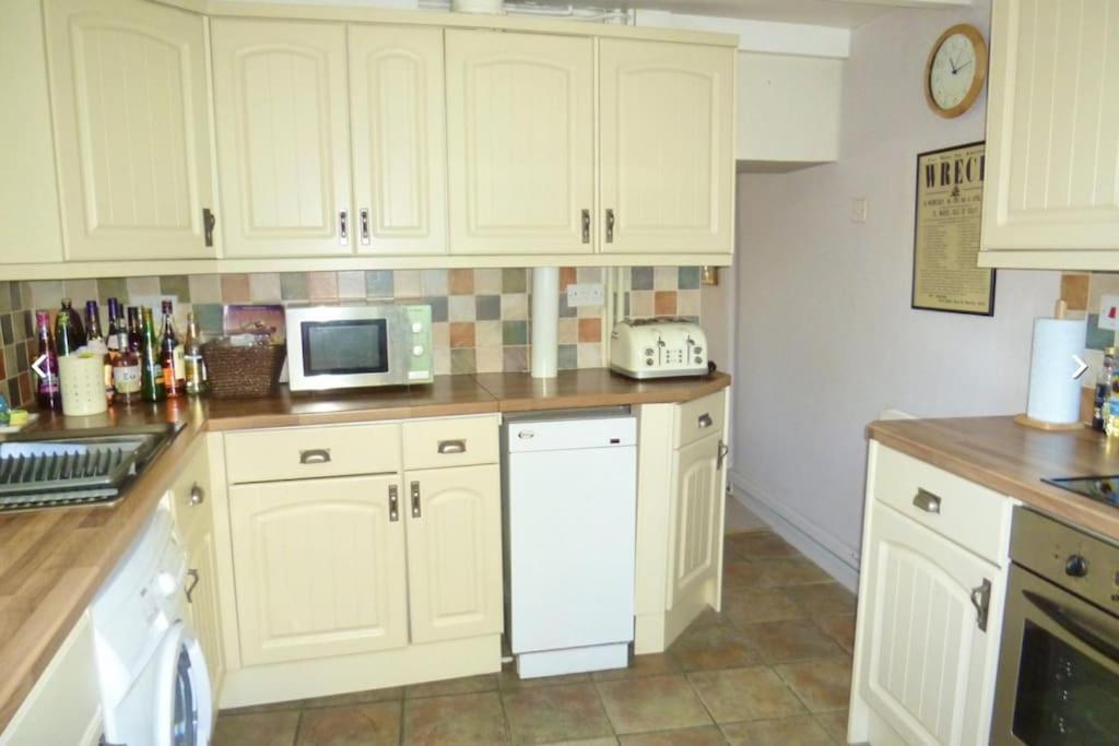 Lovely Cornish Cottage In Small Village Setting Saint Hilary  Eksteriør billede